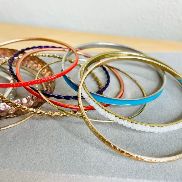 Colorful Fun Bangle Bracelets Lot - Picture 2 of 5